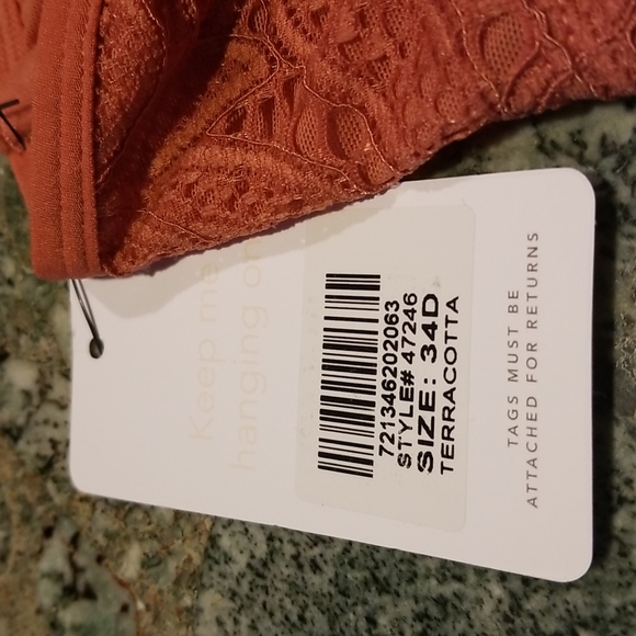 LIVELY Unlined Lace Bra - Picture 10 of 15